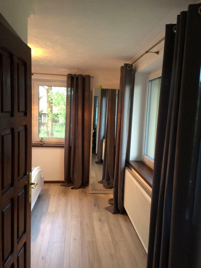 Apartamenty I Pokoje U Staszelow Poronin Dış mekan fotoğraf